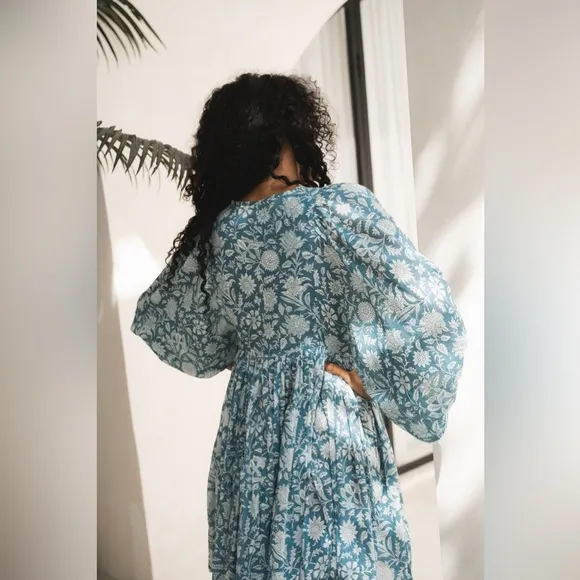 NWT-Arctic Blue Floral Boho Dress
